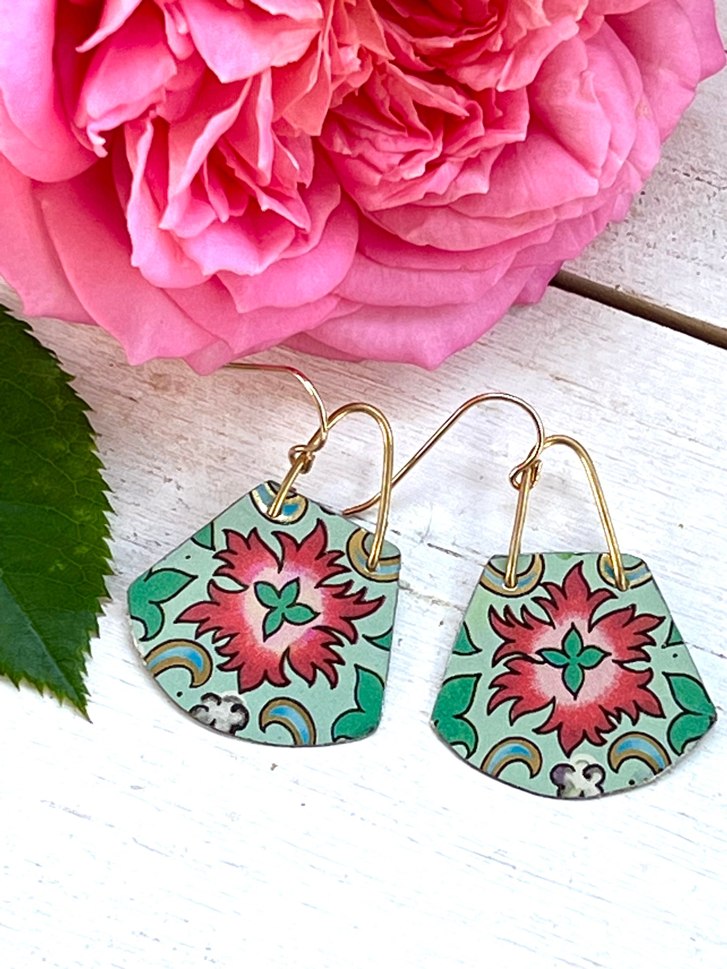 Mint Floral Round Trapezoid Earrings