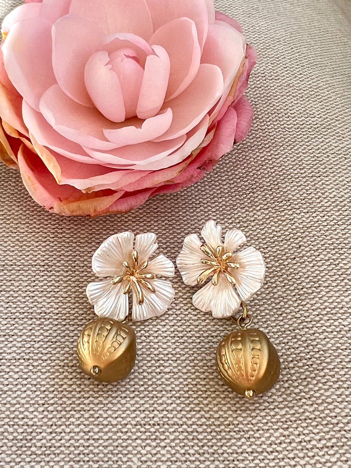 White and Gold Enameled Flower Earrings