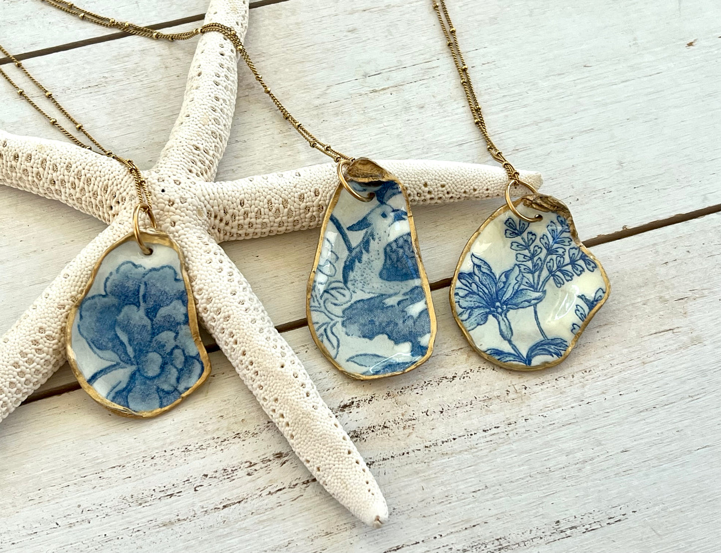 Blue and White Chinoiserie Oyster Shell Necklace