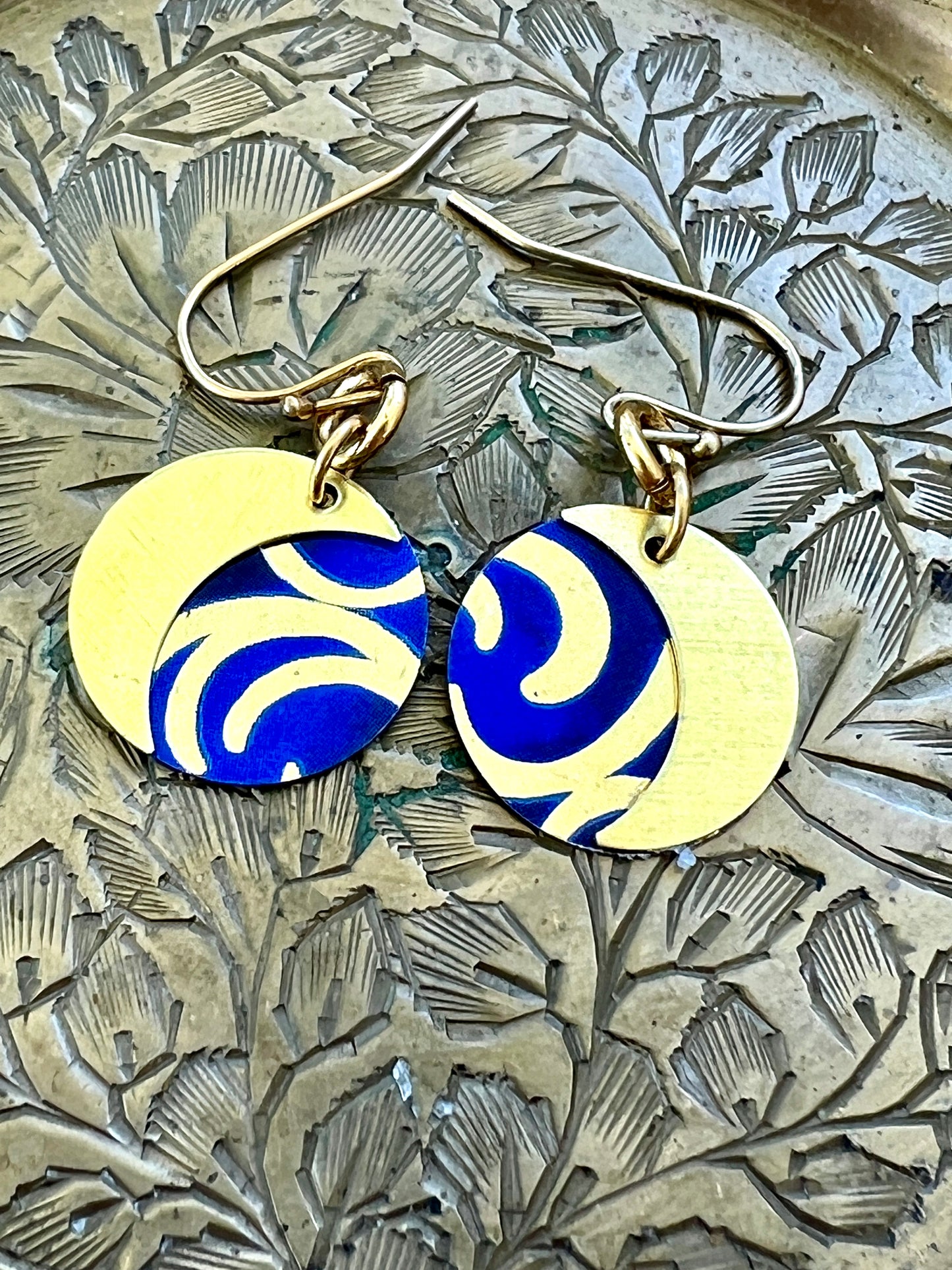 Hana Collection - Petite Crescent Moons