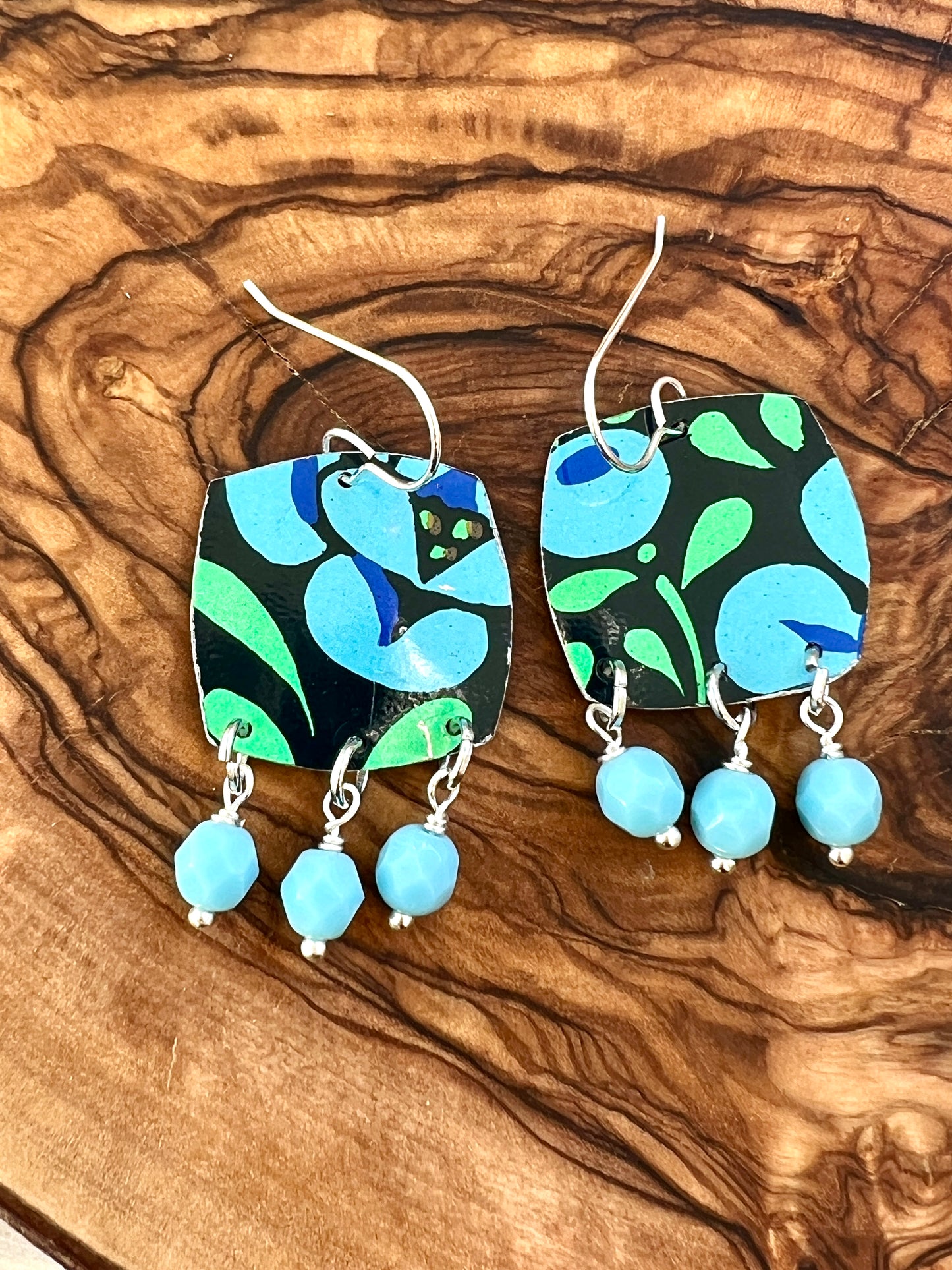 Linnea Collection - Cushioned Square Chandelier Earrings