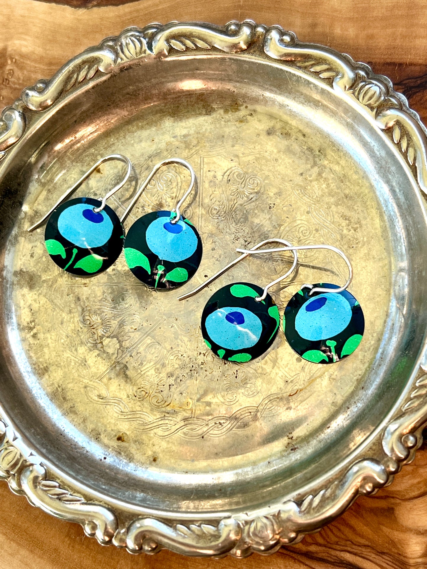 Linnea Collection - Petite Domed Round Earrings