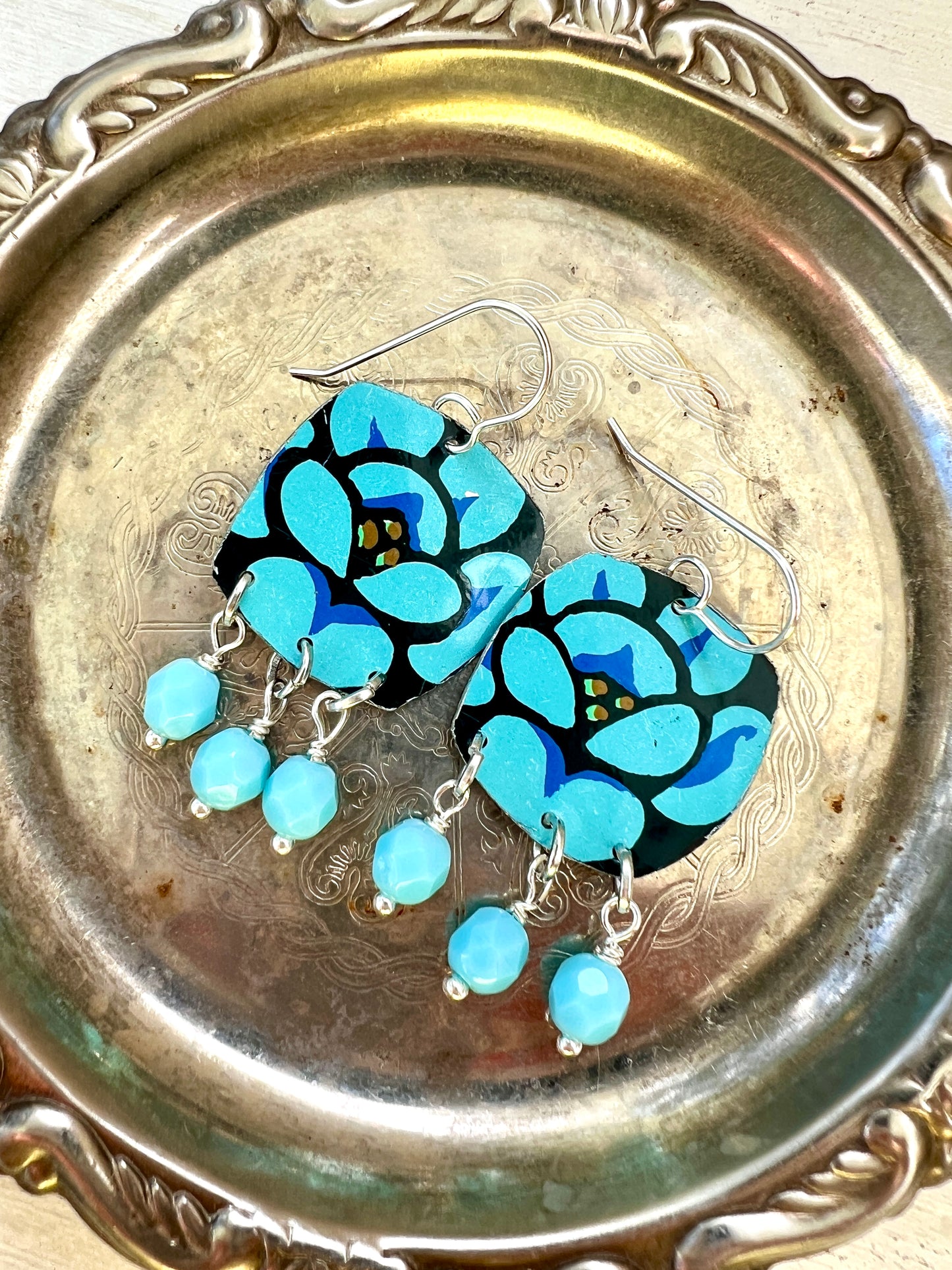 Linnea Collection - Cushioned Square Chandelier Earrings