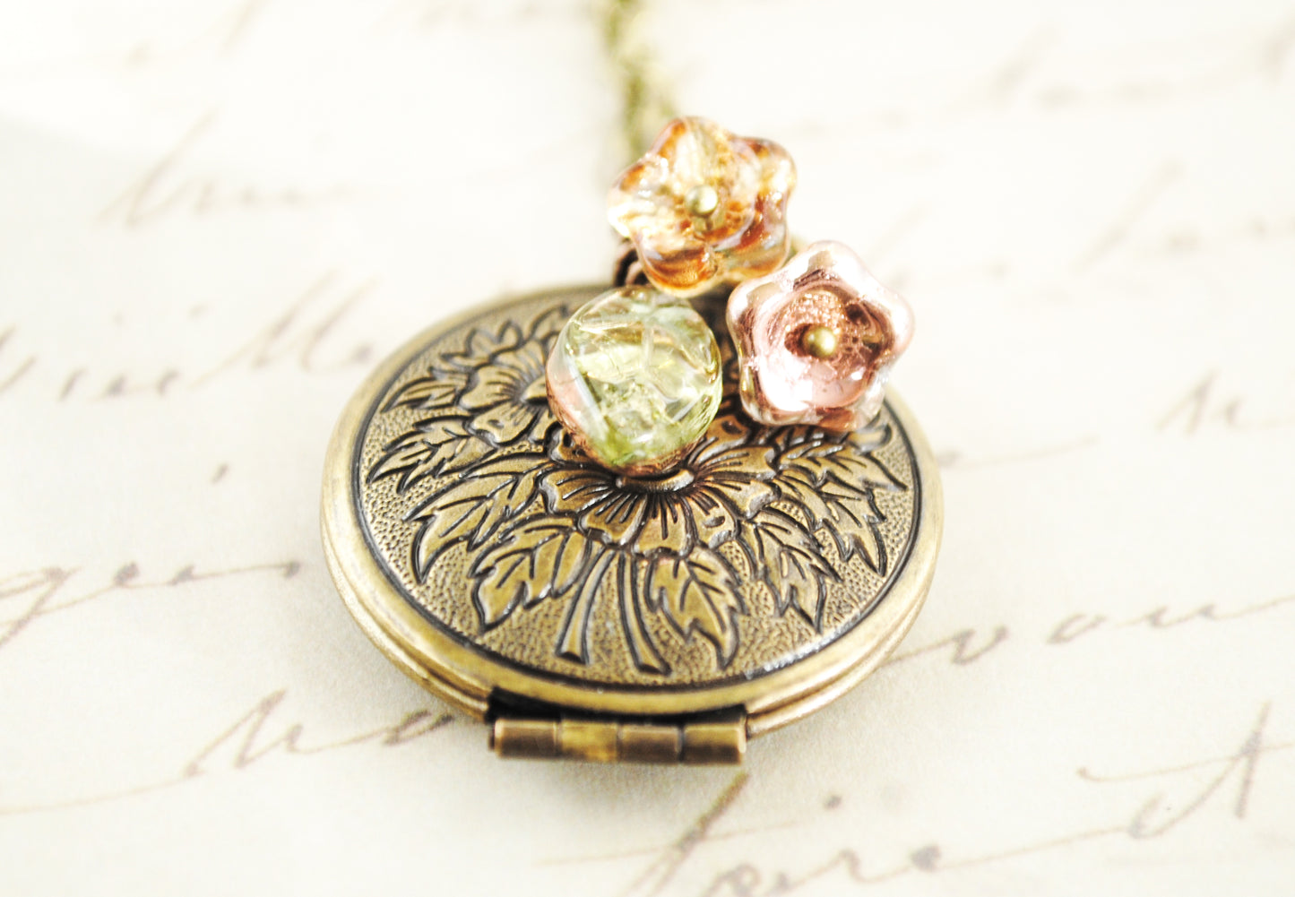 I'll love you forever I'll like you for always - my mommy you'll be - Mother Locket Antique Brass - Mom Quote - Quote Lockets - Mom and Me