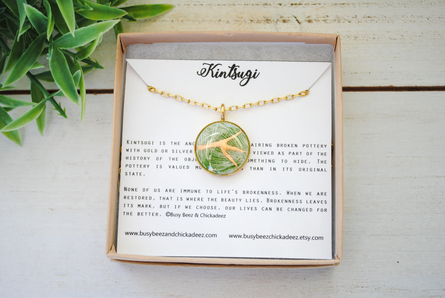 Kintsugi Inspired Pendants - Kintsugi Necklace Round, green gingko, gold or silver