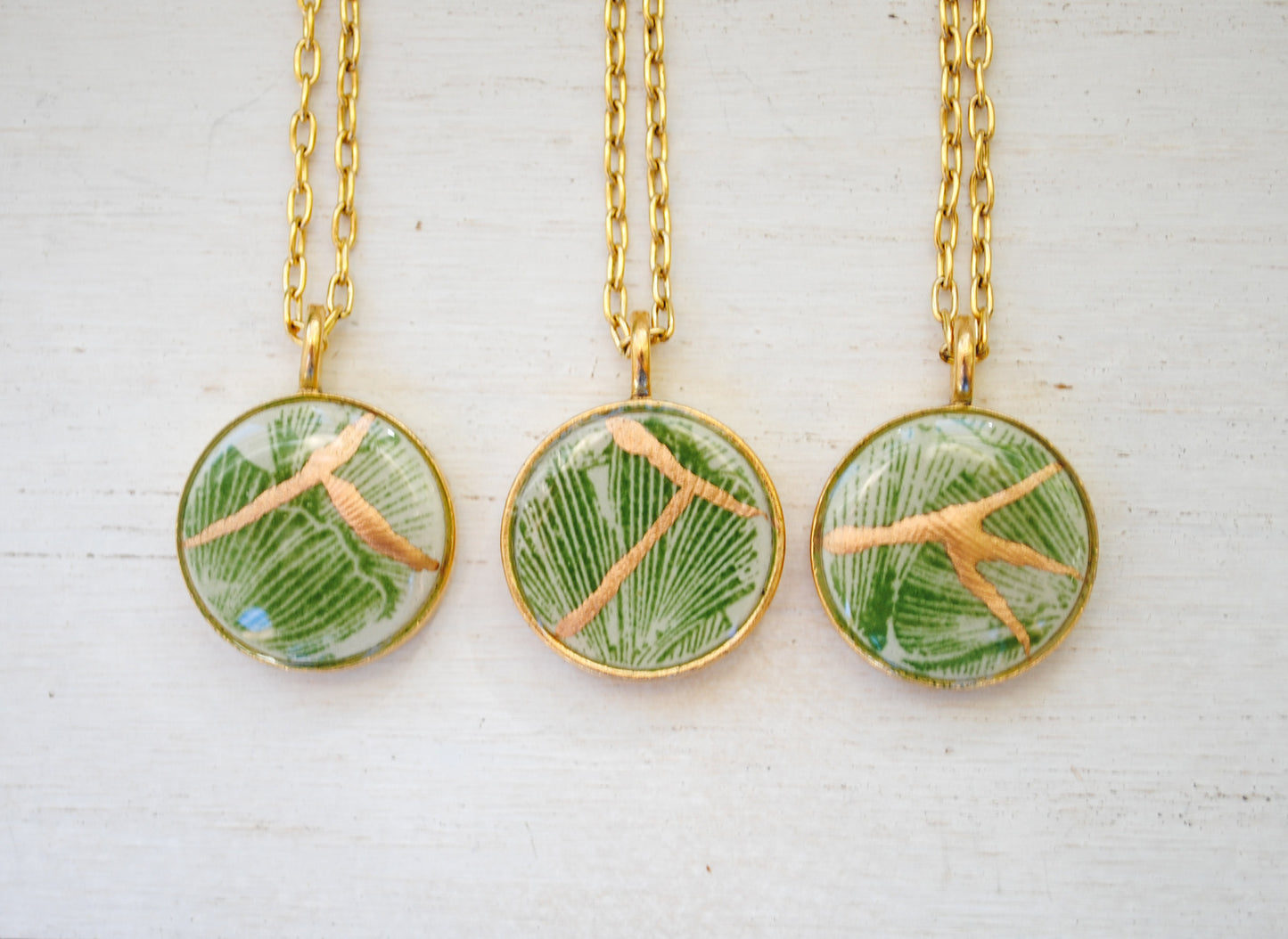 Kintsugi Inspired Pendants - Kintsugi Necklace Round, green gingko, gold or silver