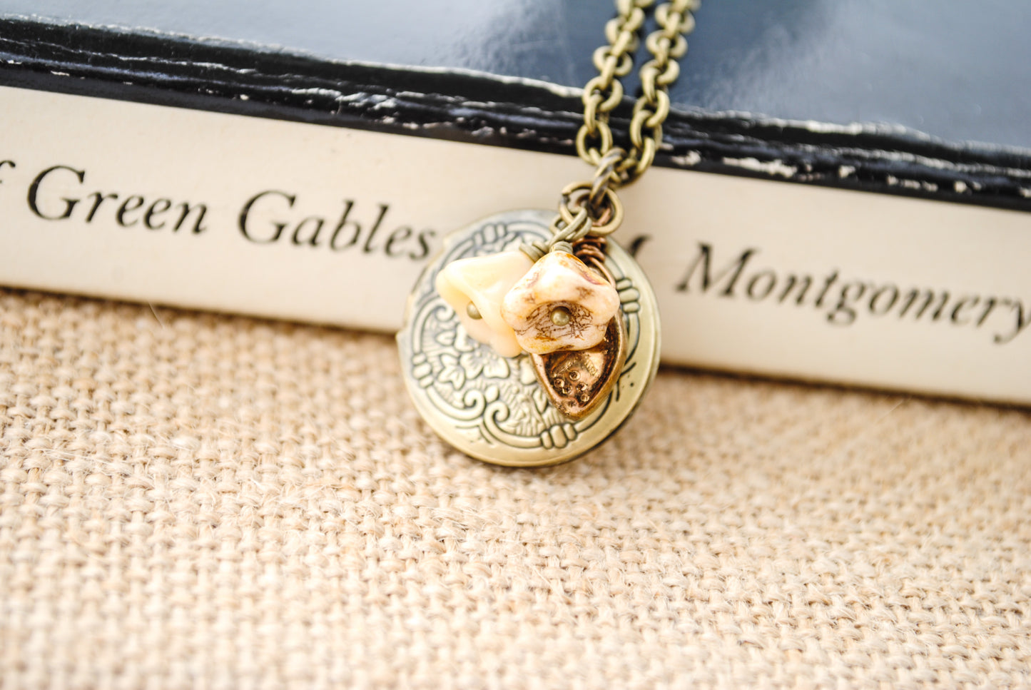 Anne of Green Gables Women's Locket - Bosom Friend in Antique Brass