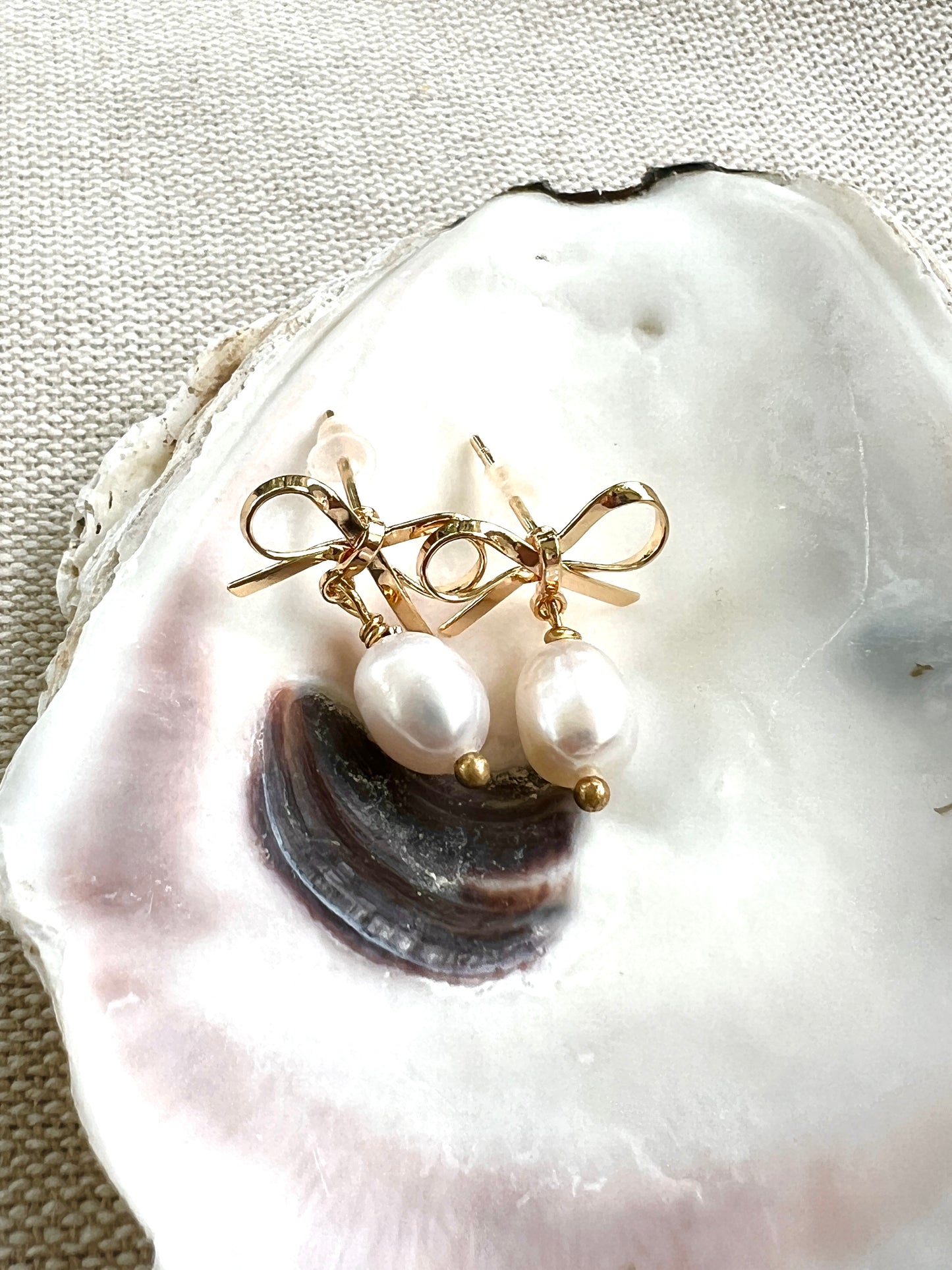 Bow Fresh Water Pearl Earrings - Coastal Cowgirl