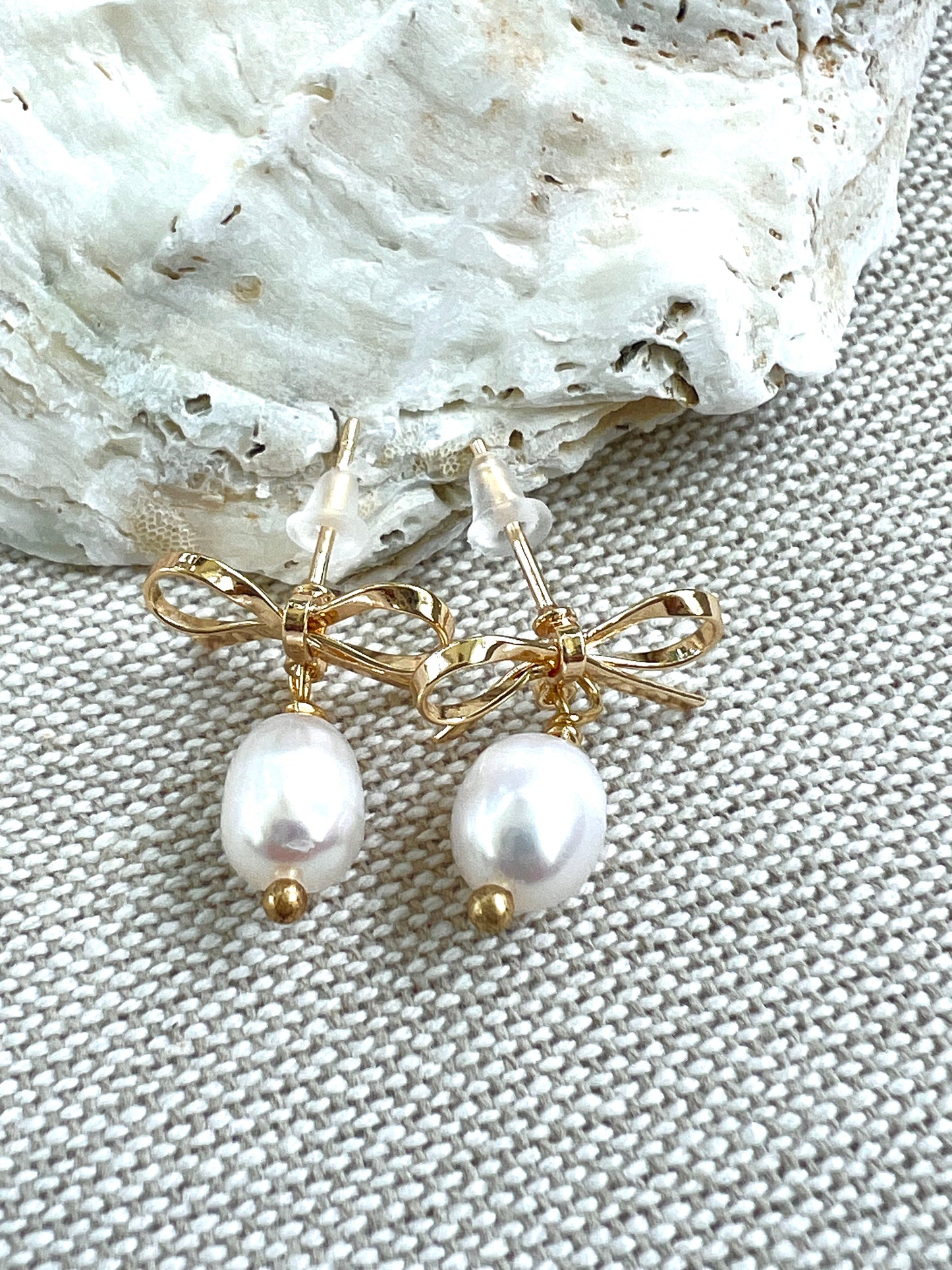 Bow Fresh Water Pearl Earrings - Coastal Cowgirl