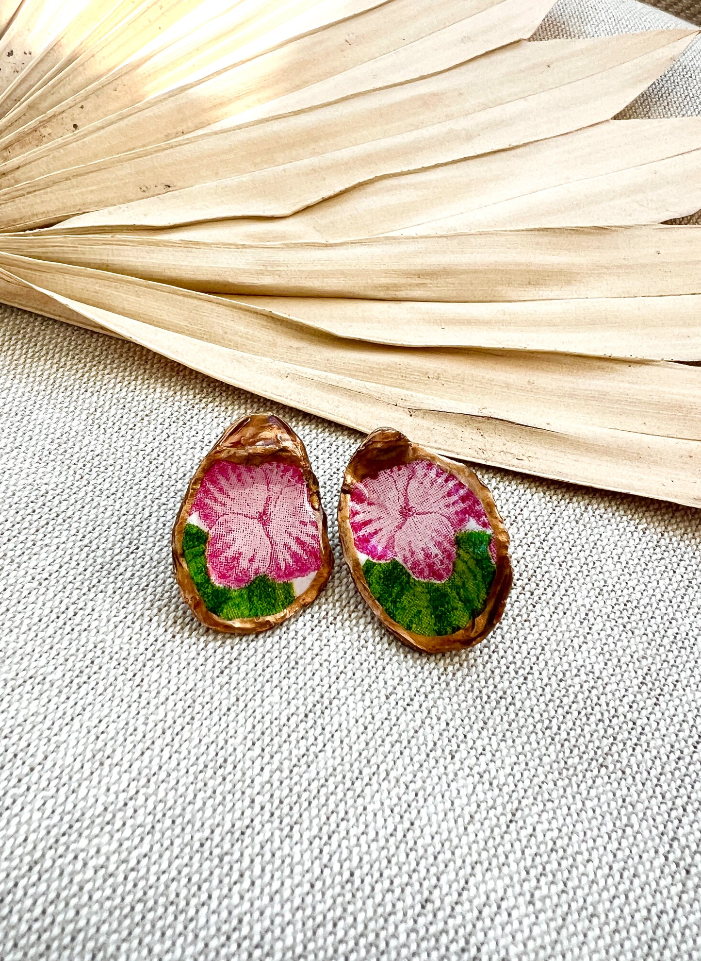 Pink Flower Oyster Stud Earrings