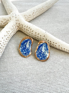 Blue and White Chinoserie Oyster Stud Earrings