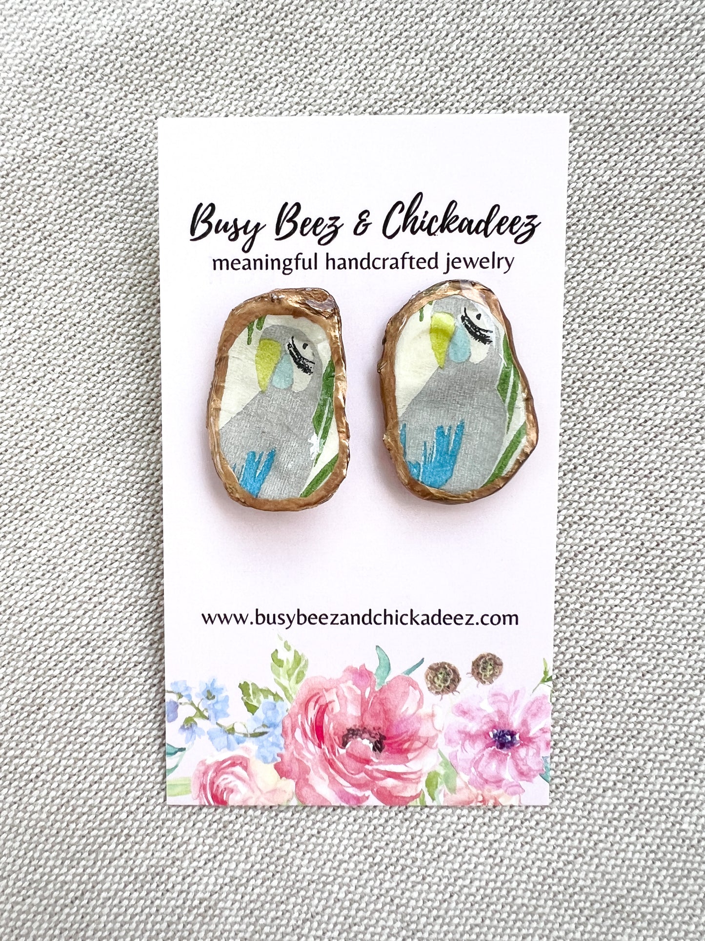 Parrot Oyster Stud Earrings