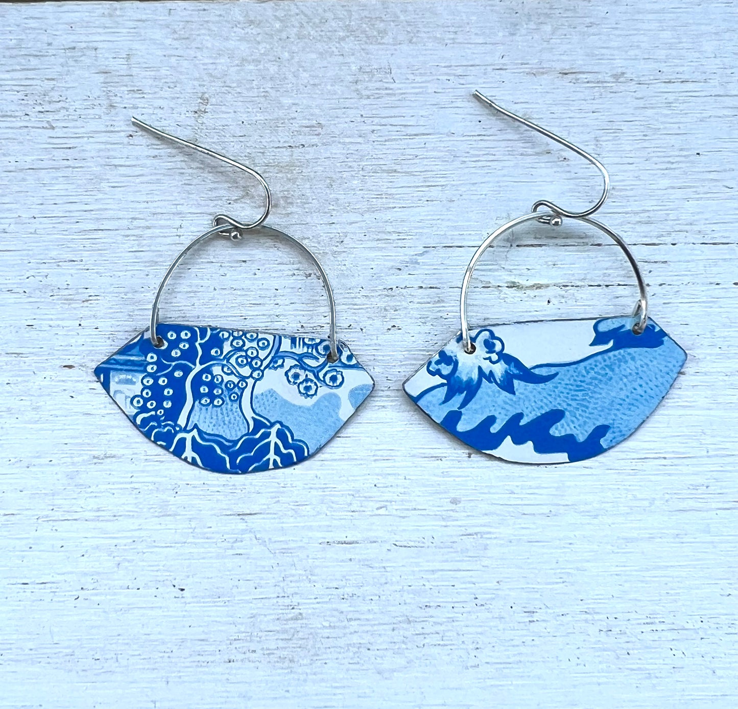 Blue Willow Fan Earrings