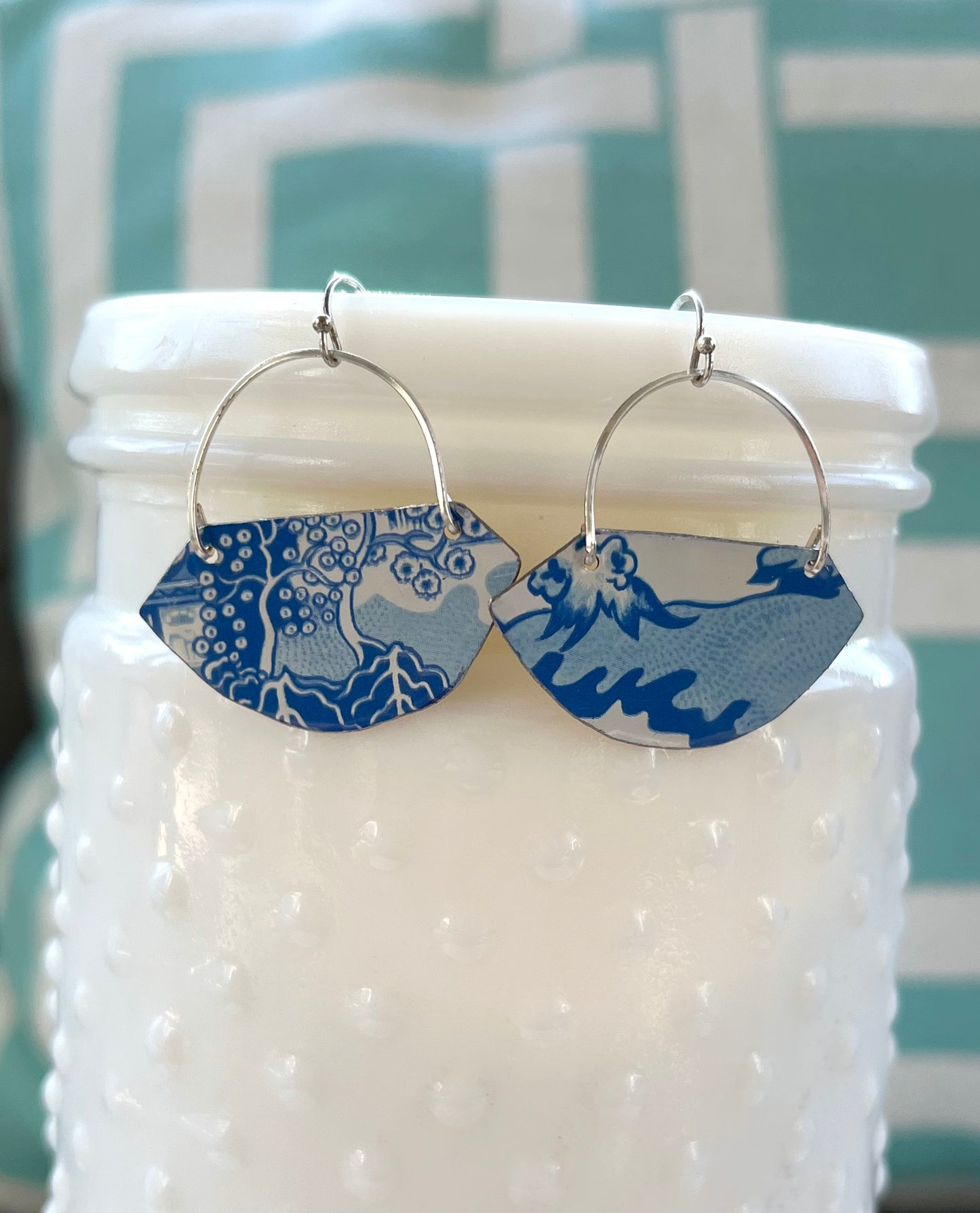 Blue Willow Fan Earrings