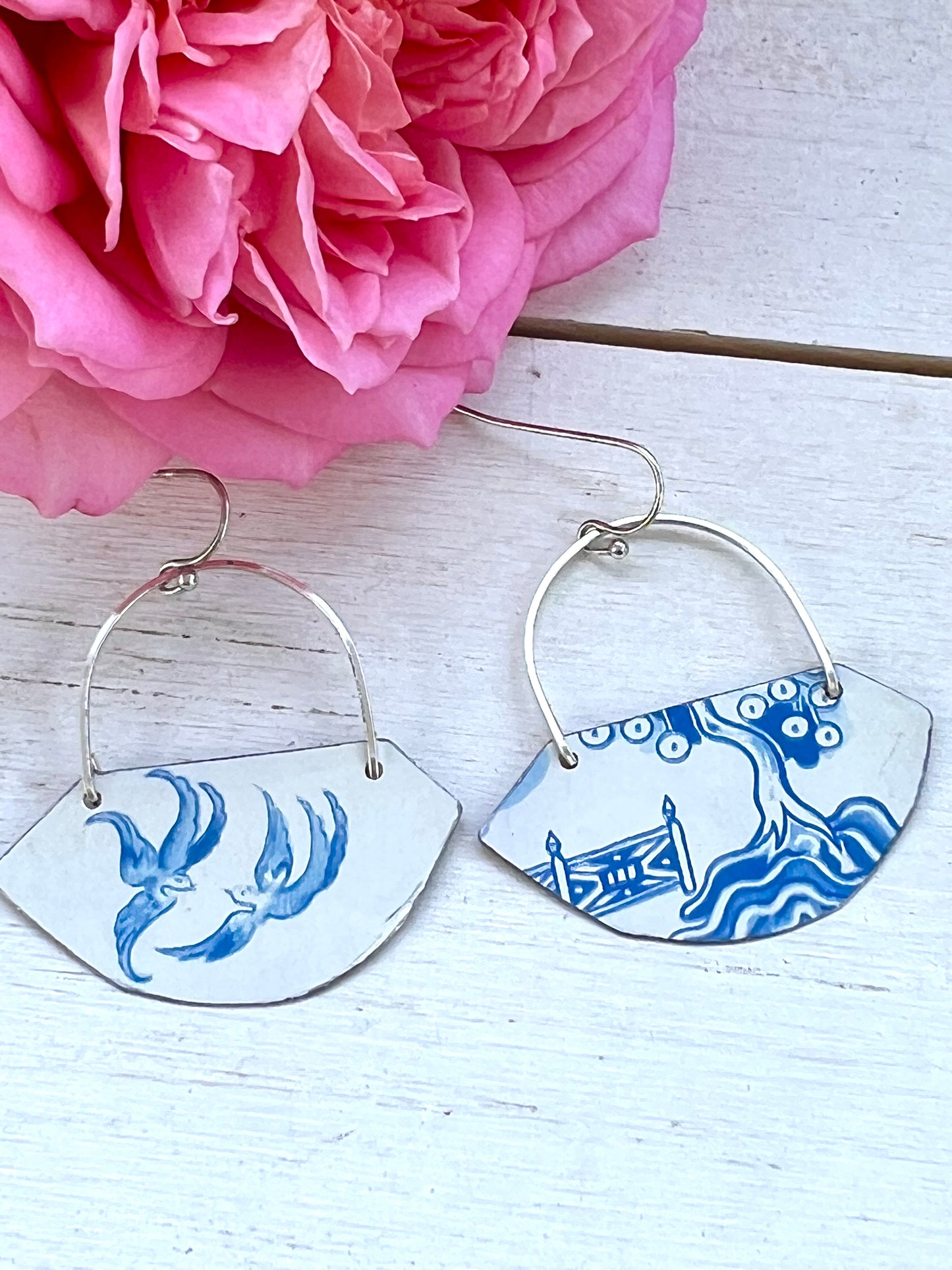 Blue Willow Fan Earrings