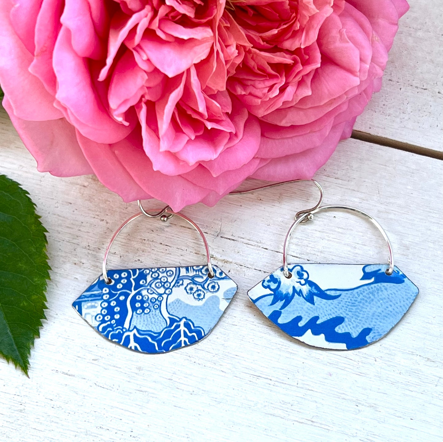 Blue Willow Fan Earrings