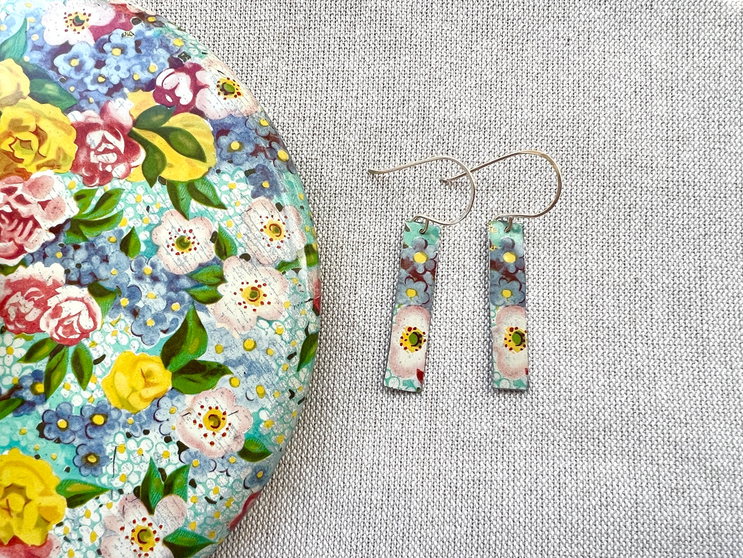 Cottage Garden Bar Earrings