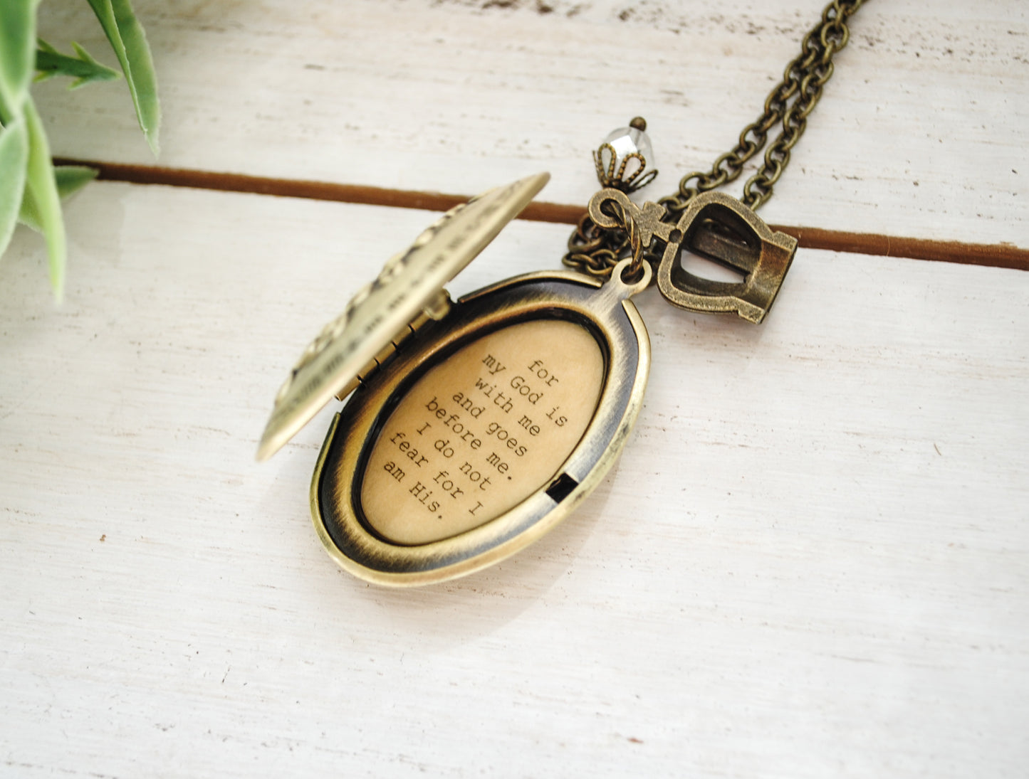 I am the daughter of a King - Women's Locket - Christian Jewelry, Faith Jewelry, Quote Necklace