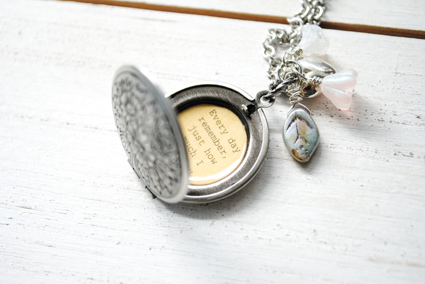 Every day remember just how much I love you - Quote Locket - Women's Locket - Daughter Jewelry, Gift for Wife, Mom Quote