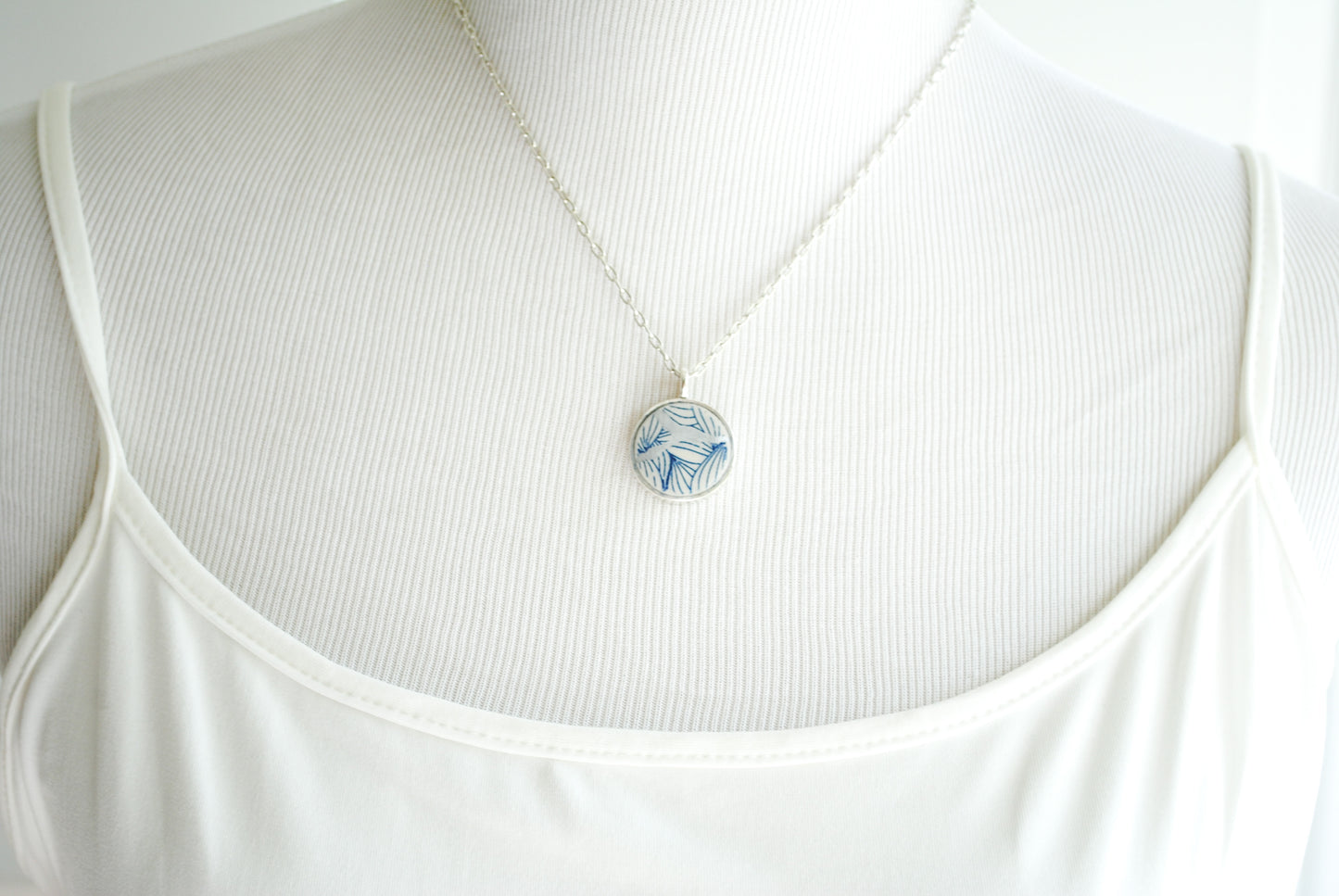 Kintsugi Inspired Pendants - Encouragement Gift - Kintsugi Necklace Round, blue petal, silver