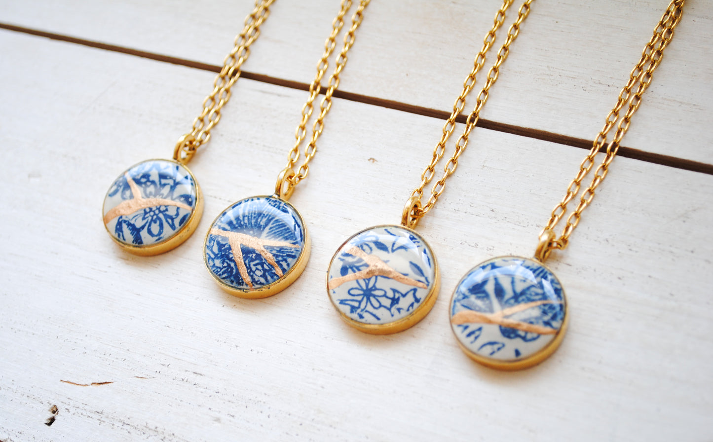 Kintsugi Inspired Pendants - Encouragement Gift - Kintsugi Necklace Round, blue floral, gold