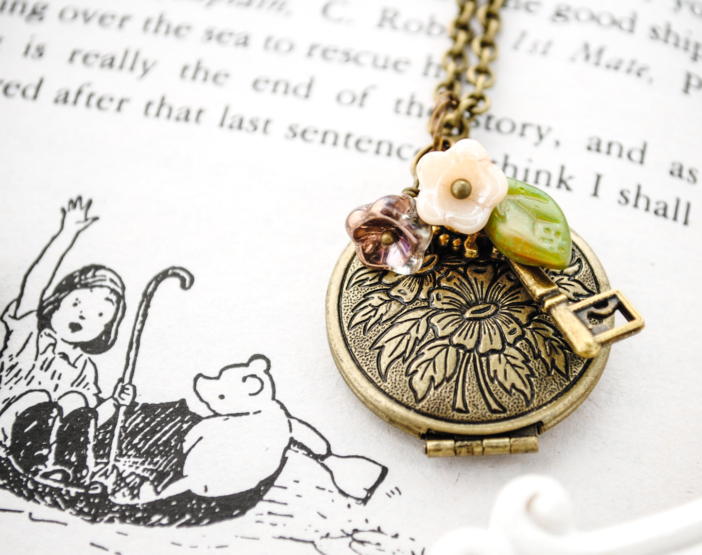 Women's Locket - Friendship Jewelry - Winnie the Pooh Quote - You're braver than you believe, and stronger than you seem, and smarter