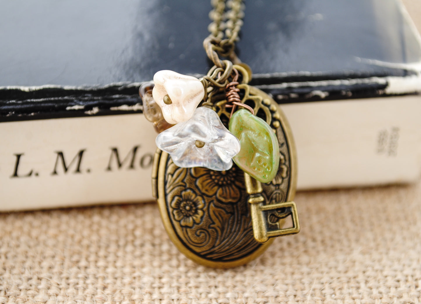 Anne of Green Gables - Women's Locket - Their happiness was in each others keeping and both were unafraid - Anne and Gilbert Wedding Locket