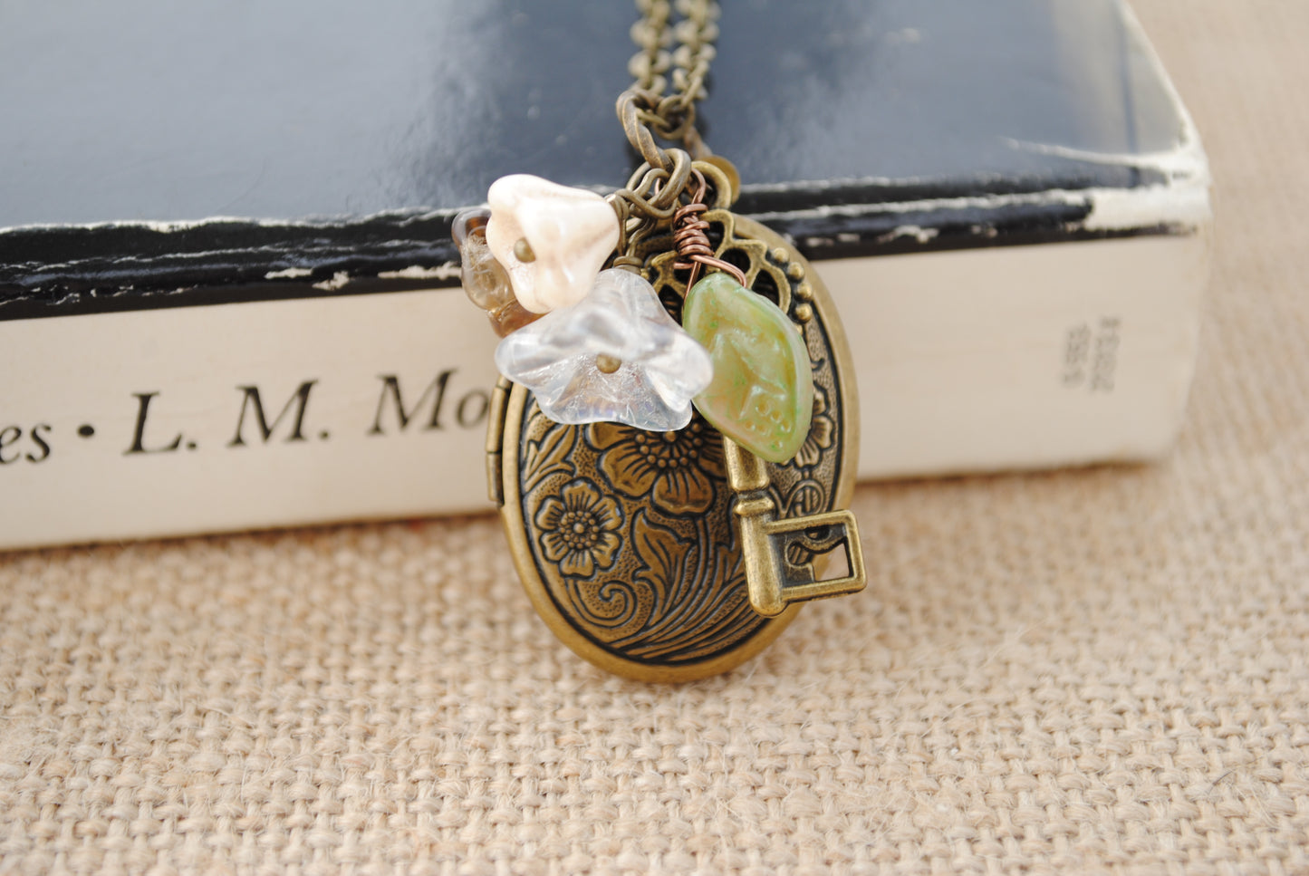 Anne of Green Gables - Women's Locket - Their happiness was in each others keeping and both were unafraid - Anne and Gilbert Wedding Locket